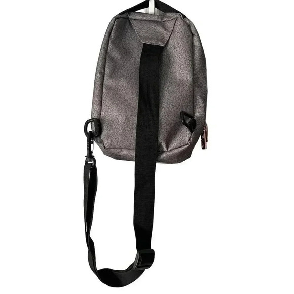 FILA Sling Backpack Heather Grey Unisex Adults Medium Casual Travel Gym - Picture 4 of 5